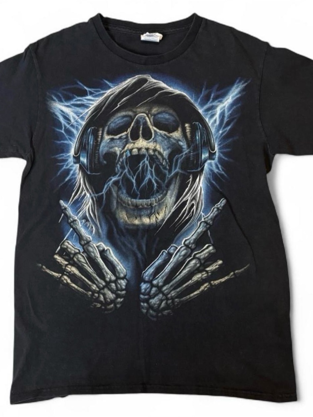 Y2K style Skull graphic tee